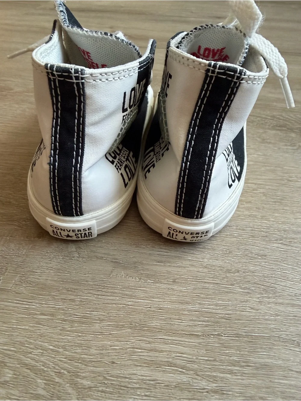Converse Toddler’s High-Top Sneakers Black White Love red heart SZ 10